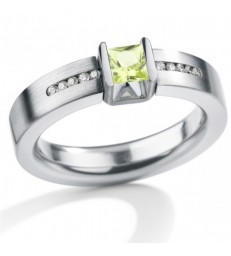 CUBE ring Peridot