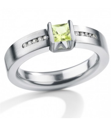 CUBE ring Peridot